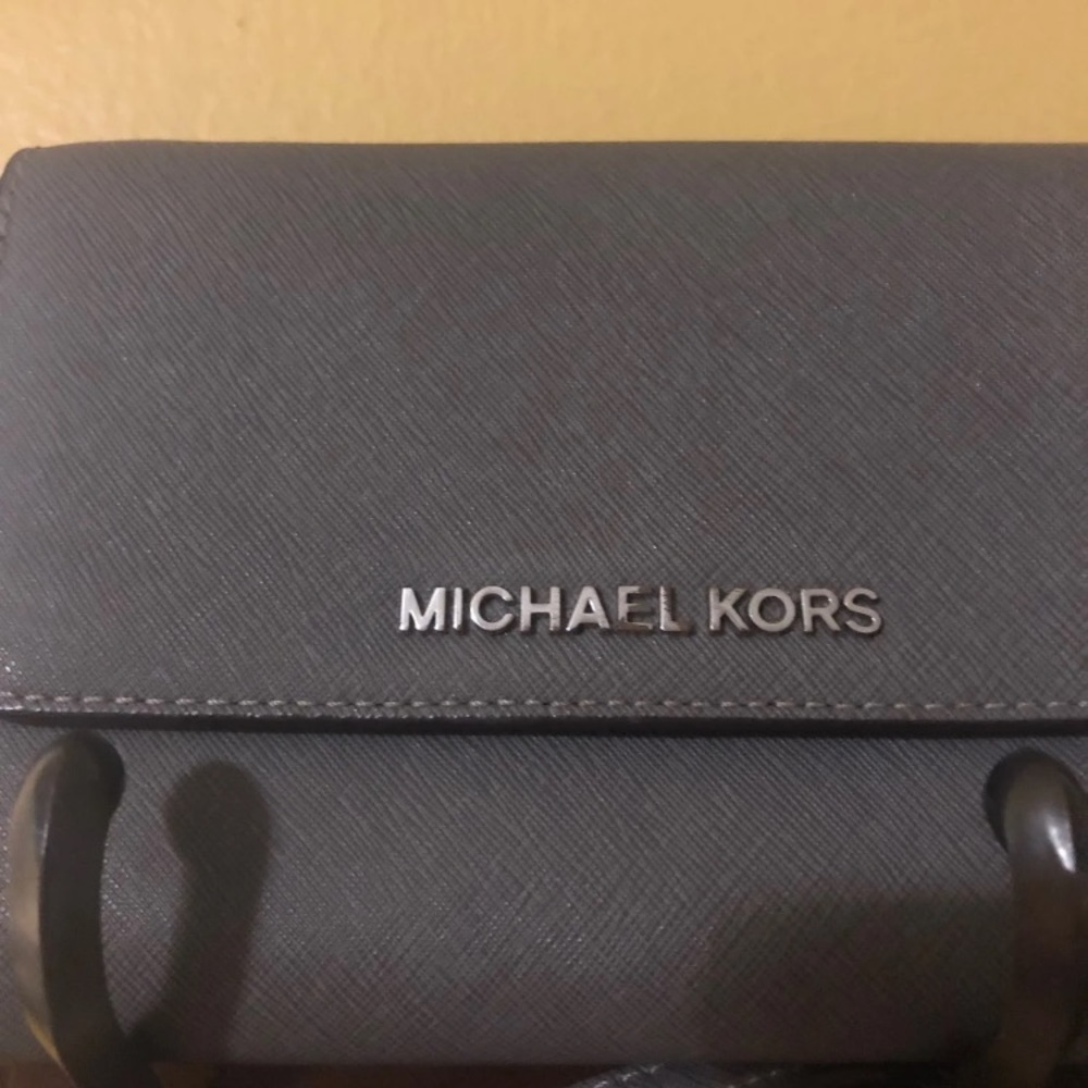 Michael Kors mini cross body